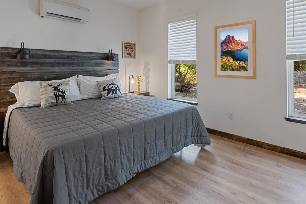 Luxe Mt. Rainier Lodge W/ Hot Tub-Ac-Game Room Ashford Bagian luar foto